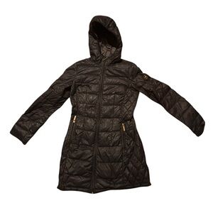 Michael Kors Women’s Ultra Light Weight Down Fill Hooded Jacket Size XSP Travel